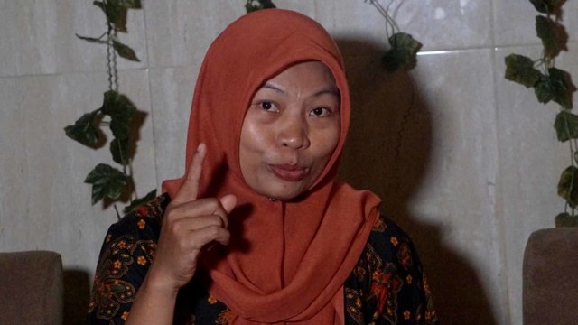Lipsus, Baiq Nuril