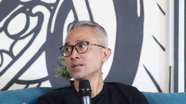 Kisah Lukman Sardi Mantapkan Diri untuk Pindah Agama (3)