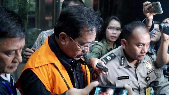 Gubernur Kepri ditahan KPK, Nurdin Basirun