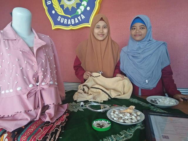Mahasiswi asal Surabaya 'Sulap' Limbah Kerang Jadi Hiasan Kebaya