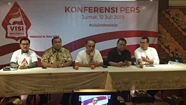Konpers Jelang Pidato Kemenangan Jokowi-Ma'ruf Amin bertajuk 'Visi Indonesia' di SCBD, Jakarta Selatan, Jumat (12/7). Foto: Rafyq Panjaitan/kumparan