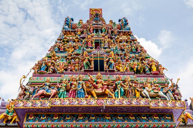 com-Candi Sri Veeramakaliamman.