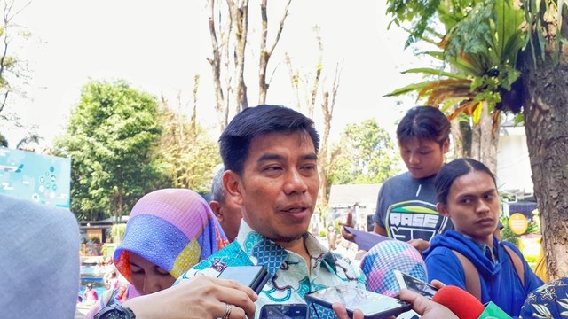 Direktur Utama PDAM Tirtawening Kota Bandung, Sonny Salimi. (Assyifa)