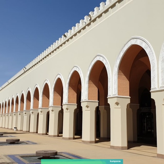 Masjid Bir Ali di luar kota Madinah, Arab Saudi. Foto: Denny Armandhanu/kumparan