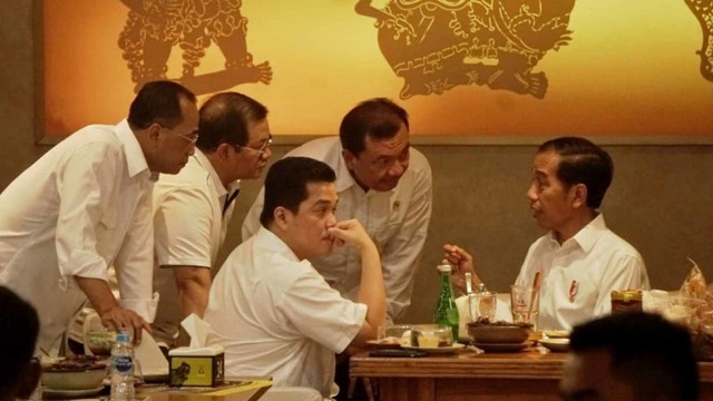 Foto: 80 Menit Pertemuan Jokowi-Prabowo (85670)