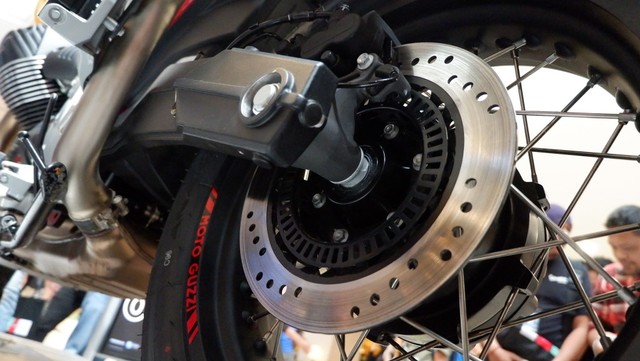 Moto Guzzi V85TT