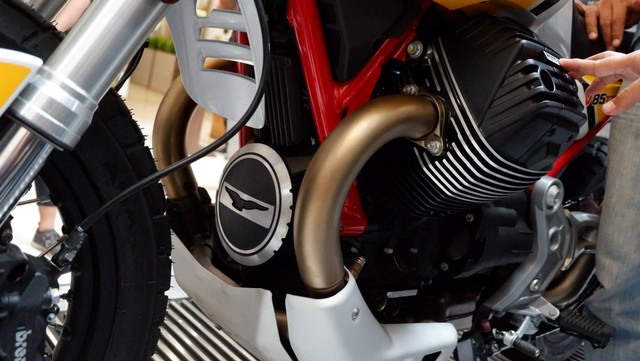 Moto Guzzi V85TT