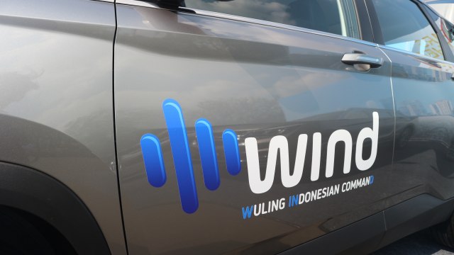 Wind, fitur perintah suara berbahasa Indonesia pertama, disematkan Wuling di medium SUV-nya Almaz. Foto: Ghulam Muhammad Nayazri / kumparanOTO