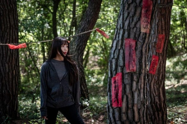 Review: '0.0 MHz', Film Horor Korea yang Serba Nanggung (67955)