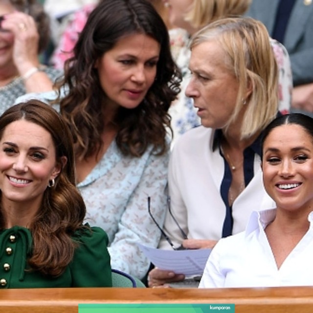Kate Middleton dan Meghan Markle di Turnamen Wimbledon 2019. Foto: Getty Images/Laurence Griffiths