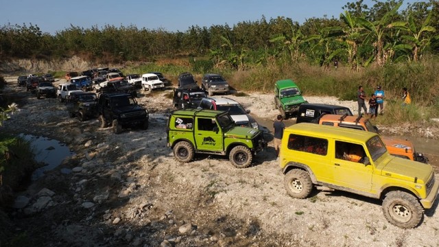 0714 OFFROAD 03.jpg