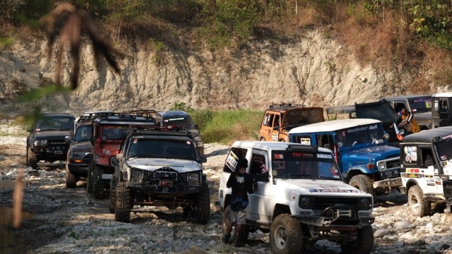0714 OFFROAD 02.jpg