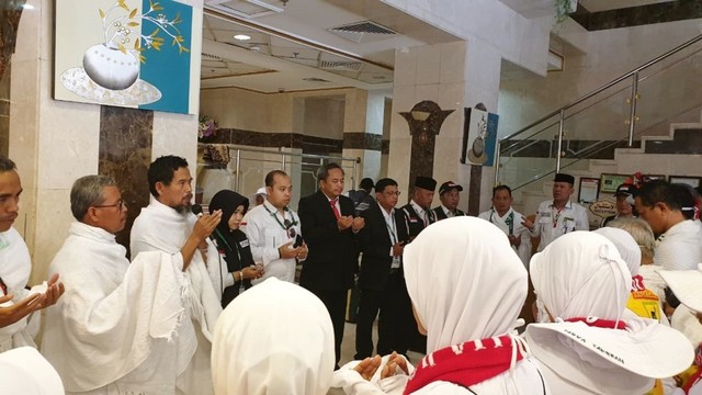 Pelepasan jemaah haji Indonesia ke Madinah