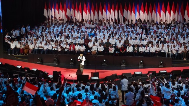 Joko Widodo bersama Ma'ruf, pidato kemenangan di Sentul International Convention Center (SICC)
