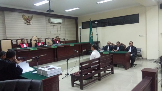 Eks Sekda Kota Malang Dituntut 3 Tahun Penjara (115589)
