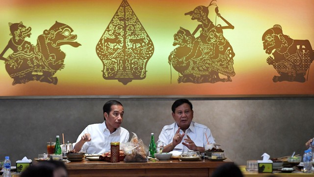 Jokowi dan Prabowo. Foto: ANTARA/Akbar Nugroho Gumay