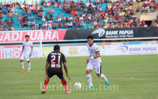 Gol Boaz Salossa Kubur Impian Madura United di Jayapura