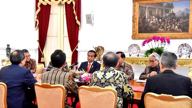 Presiden Joko Widodo menerima manajemen perusahaan migas Jepang, INPEX, yang akan mengelola Blok Masela. Foto: Dok. Biro Pers Istana Kepresidenan