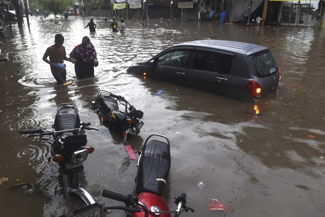 Korban Tewas Banjir dan Longsor di Asia Selatan Capai 180 Orang (234598)