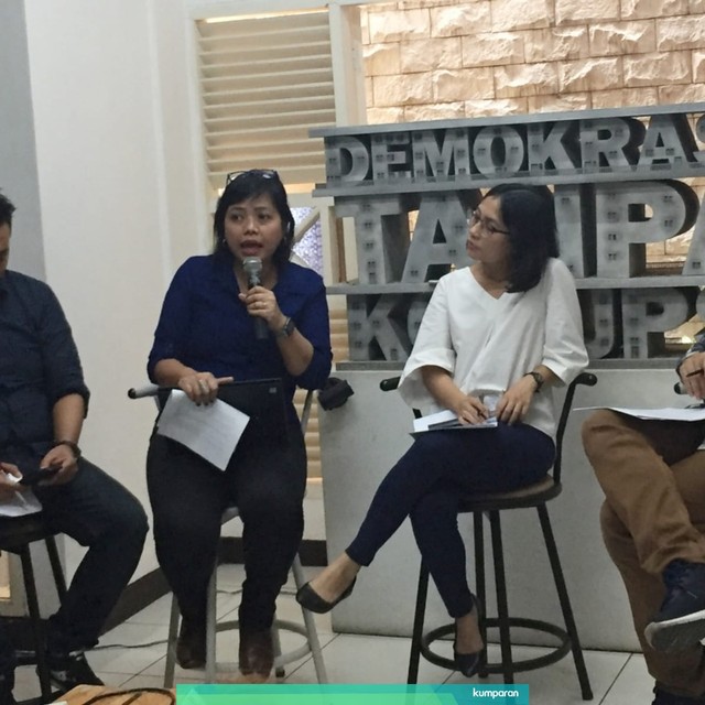 Diskusi evaluasi nawacita di ICW, Rabu (17/6). Foto: Muhammad Lutfan Darmawan/kumparan