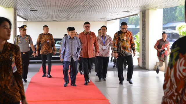 Foto: Berkunjung ke Pameran Teknologi Industri Terbesar di Indonesia (105818)