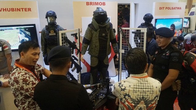 Foto: Berkunjung ke Pameran Teknologi Industri Terbesar di Indonesia (105828)