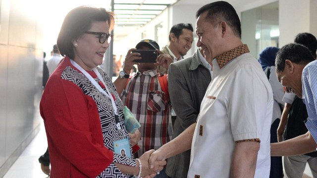 uji kompetensi seleksi calon pimpinan KPK, Wakil Ketua KPK Basaria Panjaitan, Staf Ahli Kapolri bidang Sosial Politik Irjen Pol Ike Edwin
