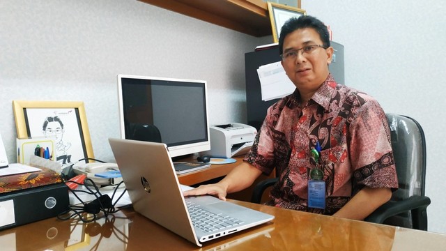 Dr. dr. Agus Dwi Susanto, Sp.P(K), FISR, FAPSR, Ketua Departemen Pulmonologi dan Kedokteran Respirasi FKUI - RSUP Persahabatan, sekaligus menjabat Ketua Umum Perhimpunan Dokter Paru Indonesia.