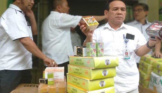 70 Jenis Obat-obatan Berbagai Merk Disita dalam Penggerebekan 