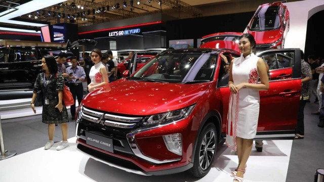 10 Besar Merek Mobil  Terlaris di  2022 Wuling dan Nissan 