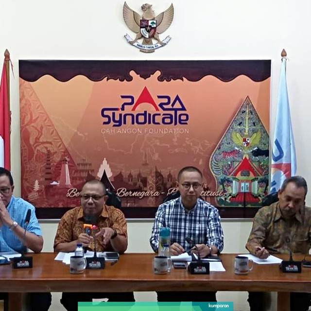 Diskusi Periode Ke-2 Jokowi, merangkai gerbong pendukung vs menata barisan oposisi di Kantor Para Syndicate, Jakarta Selatan, Jumat (19/7). Foto: Fadjar Hadi/kumparan