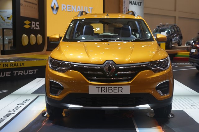 Renault Triber Foto: dok. Muhammad Ikbal/kumparan