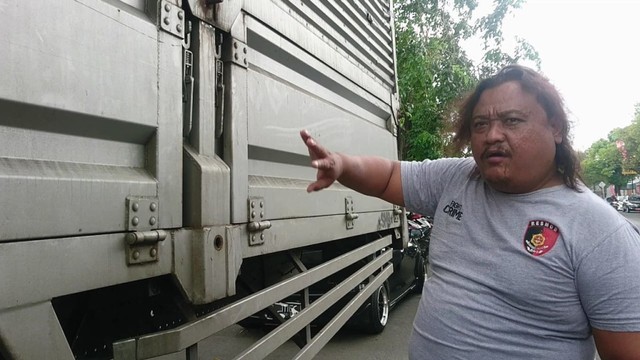 Tim Resmob Brebes Bawa Kembali Truk Bukti Kecelakaan dari Malang 