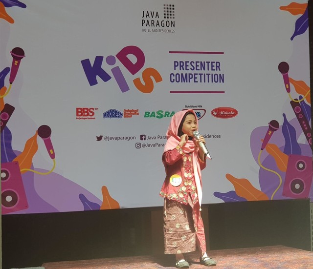 Zahirah Euis Arifanny salah satu peserta Kids Presenter Competition yang digelar Java Paragon & Hotel Residences Surabaya. Foto-foto : Basra