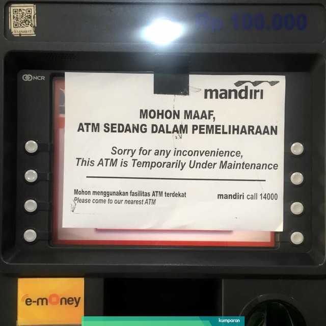 Mesin ATM Bank Mandiri di Thamrin City, Jakarta. Foto: Selfy Sandra Momongan/kumparan