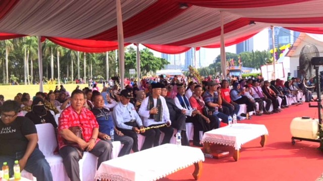 Suasana gelaran Lebaran Betawi 2019 di Lapangan Silang Monas, Jakarta, Sabtu (20/7). Foto: Andesta Herli Wijaya/kumparan