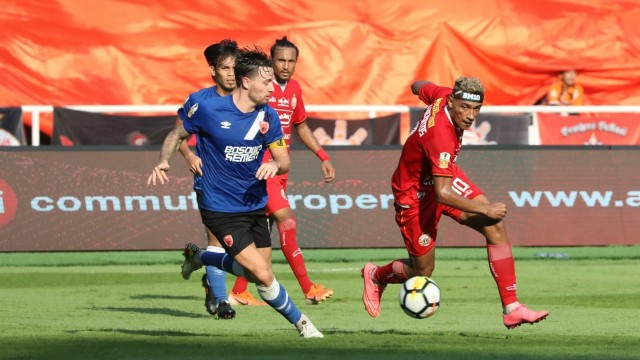Foto: Kemenangan Persija Melawan PSM di Leg I Final Piala Indonesia (36315)