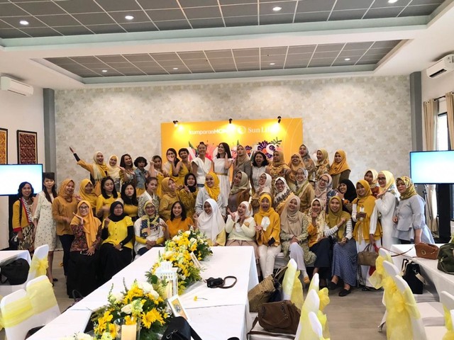 Moms Mingle Kumparan Sun Life.jpeg