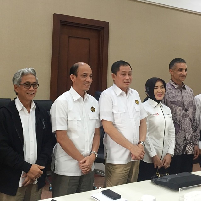 Konferensi pers tentang pengumuman perpanjangan kontrak Blok Corridor di Kementerian ESDM, Jakarta, Senin (22/7). Foto: Ema Ftriyani/kumparan