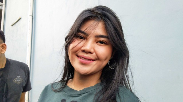 Rosa Meldianti Enggak Mau Baper soal Unggahan Dewi Persik (24860)
