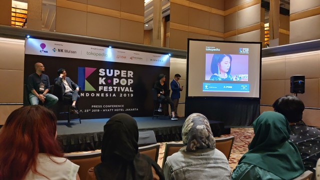 Konferensi pers untuk acara 'Super K-Pop Festival', Grand Hyatt, Jakarta, Selasa (23/7). Foto: Niken Nurani/kumparan