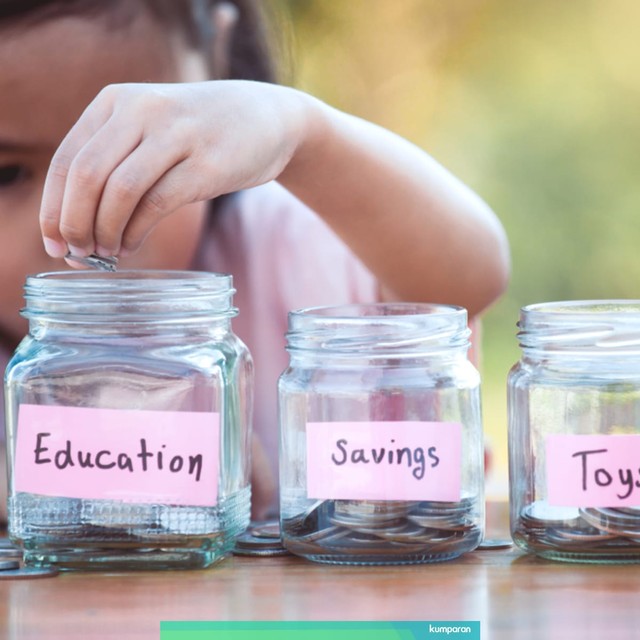 com-Ilustrasi anak menabung. Foto: Shutterstock
