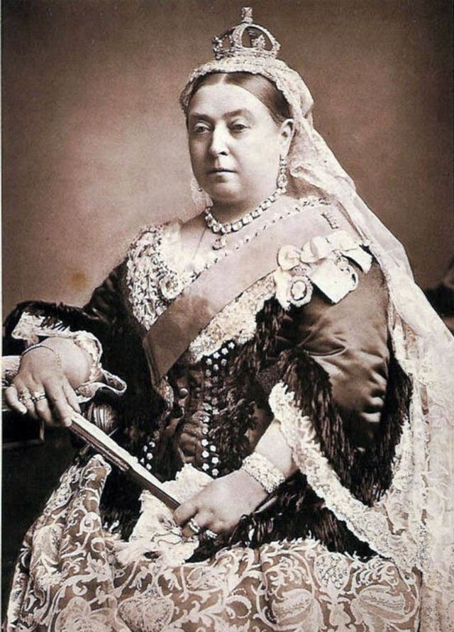 Menelisik Kisah Hidup Ratu Victoria dalam Pameran di Istana Buckingham (197876)