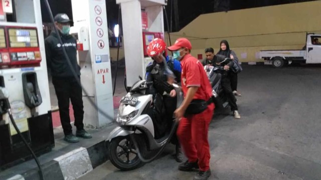 Jelang PSBB Jakarta, Tangki BBM Kendaraan Sebaiknya Diisi Penuh (655404)