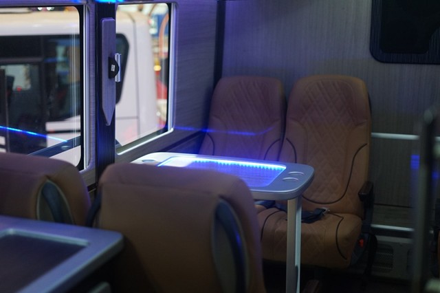 Bus mewah di GIIAS 2019