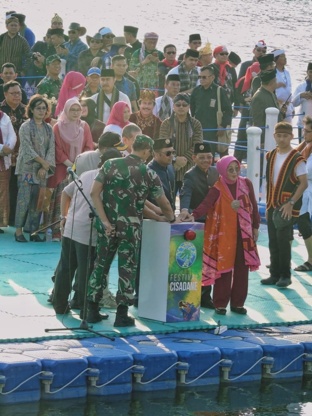 Festival Cisadane 2019 Dimeriahkan Atraksi Jetski Wali Kota Tangerang