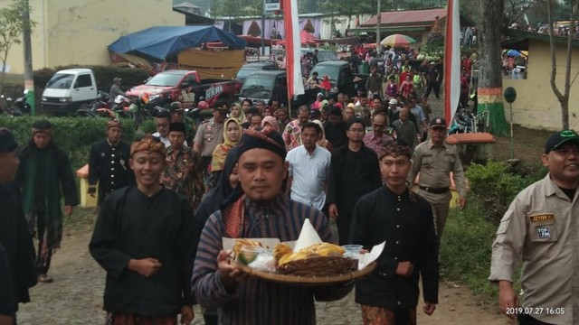 Kaligua Culture Festival digelar di area pabrik di Kebun Teh Kaligua, Brebes. (Foto: Reza Abineri)