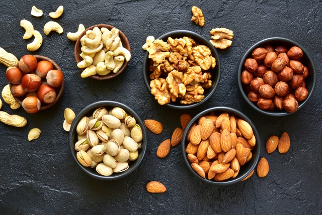 Ilustrasi Kacang-kacangan Foto: Shutterstock/Liliya Kandrashevich
