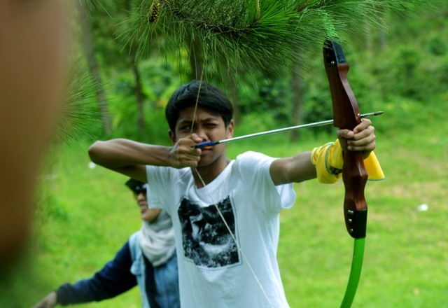  Anak  Panah  Melesat Dari  Busurnya  Karena Gaya  Anak  panah  