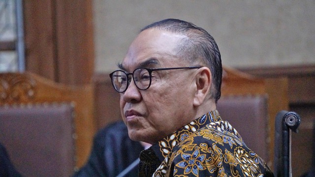 Johannes Kotjo saat memberikan kesaksian di Pengadilan Tipikor, Jakarta, Senin (29/7). Foto: Fanny Kusumawardhani/kumparan